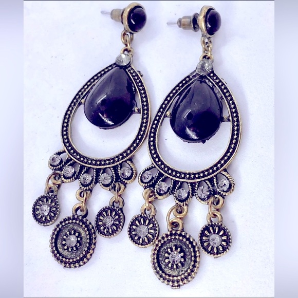 3 pairs of dangle earrings with fishhook findings - Picture 4 of 7